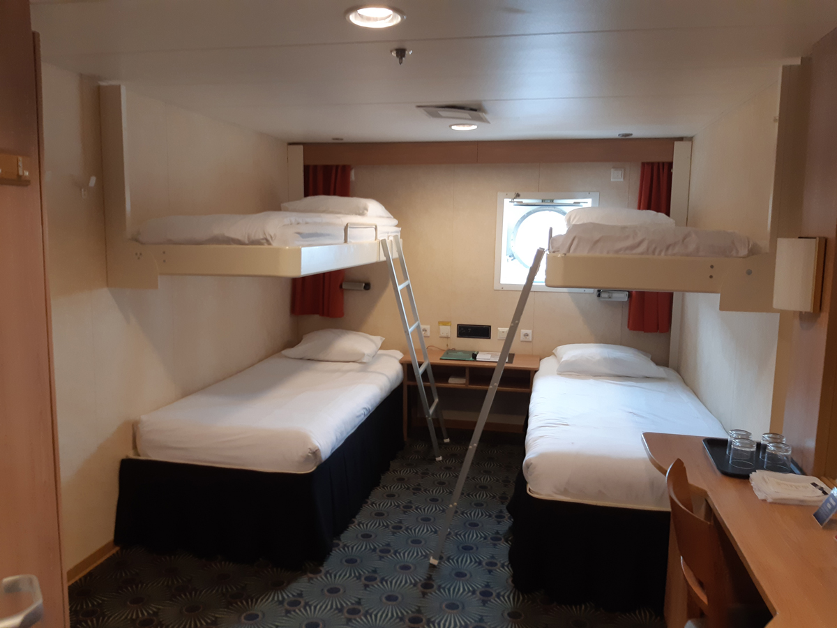 Quad Cabin